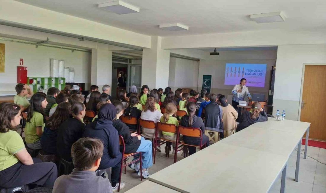 DÜZCE (İHA) – Düzce’de internet ve bilişim teknolojilerinin etkin, bilinçli