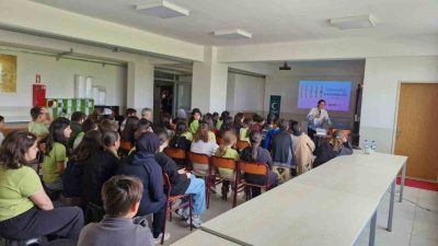 DÜZCE (İHA) – Düzce’de internet ve bilişim teknolojilerinin etkin, bilinçli