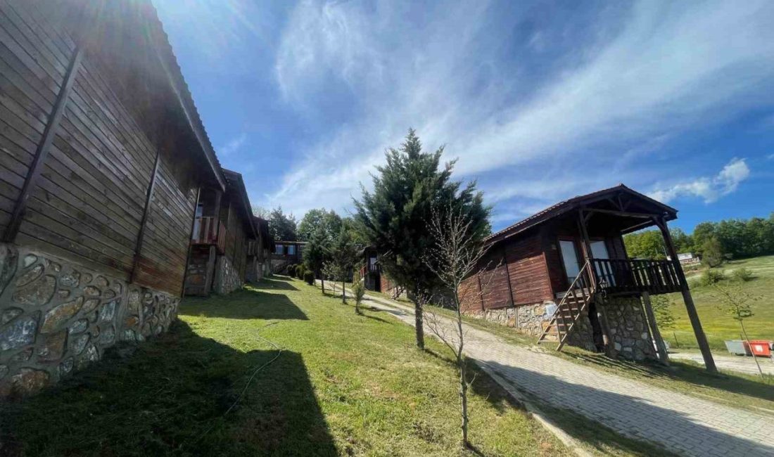 İstanbullular Karadeniz doğası için Gürcü köyünü tercih ediyor Bursa’nın İznik ilçesinin Samanlı Dağları’nda yer alan kırsal Çandarlı Mahallesi,
