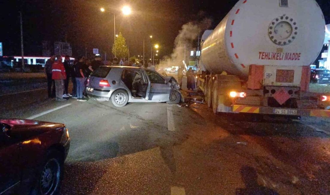 Karşı şeride geçen otomobil, akaryakıt tankeriyle çarpıştı: 1 ölü Çorum’da meydana gelen kazada kontrolden çıkan otomobilin karşı şeride geçerek