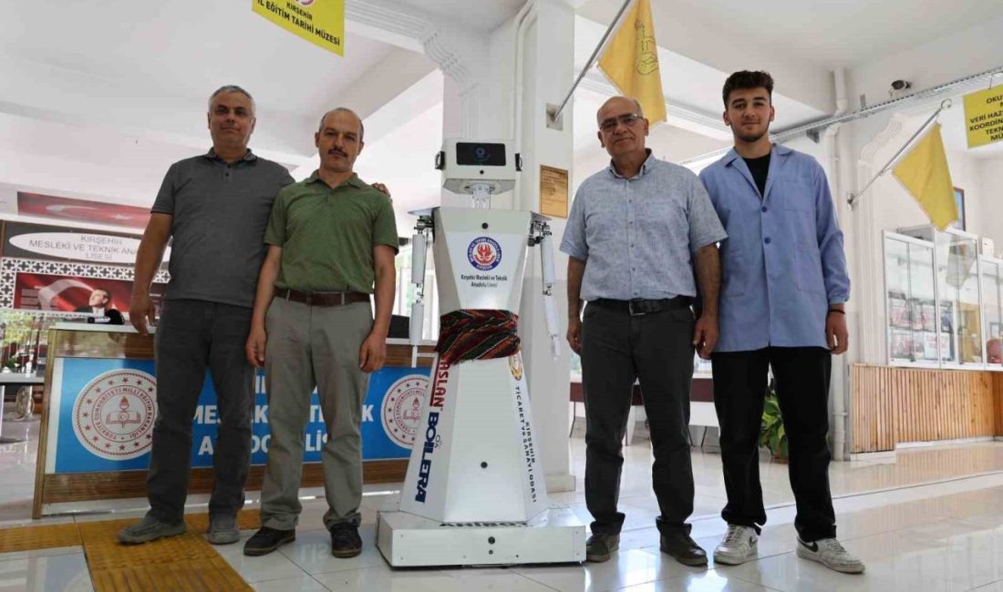 Kırşehir Mesleki ve Teknik Anadolu Lisesi’nde 4 öğretmen ve 7