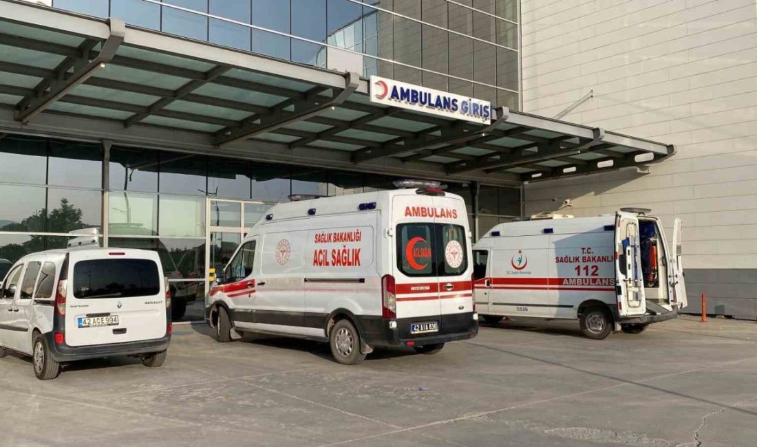 Konya’da 8 kişi etten zehirlenme şüphesiyle hastaneye kaldırıldı Konya’da kestikleri kurbanın etinden yiyen 8 kişi zehirlenme şüphesiyle hastaneye