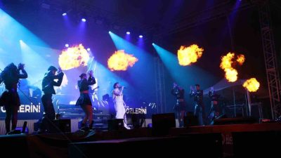 Adana’nın Kozan ilçesinin düşman işgalinden kurtuluşunun 105’inci yıl dönümünde gençler