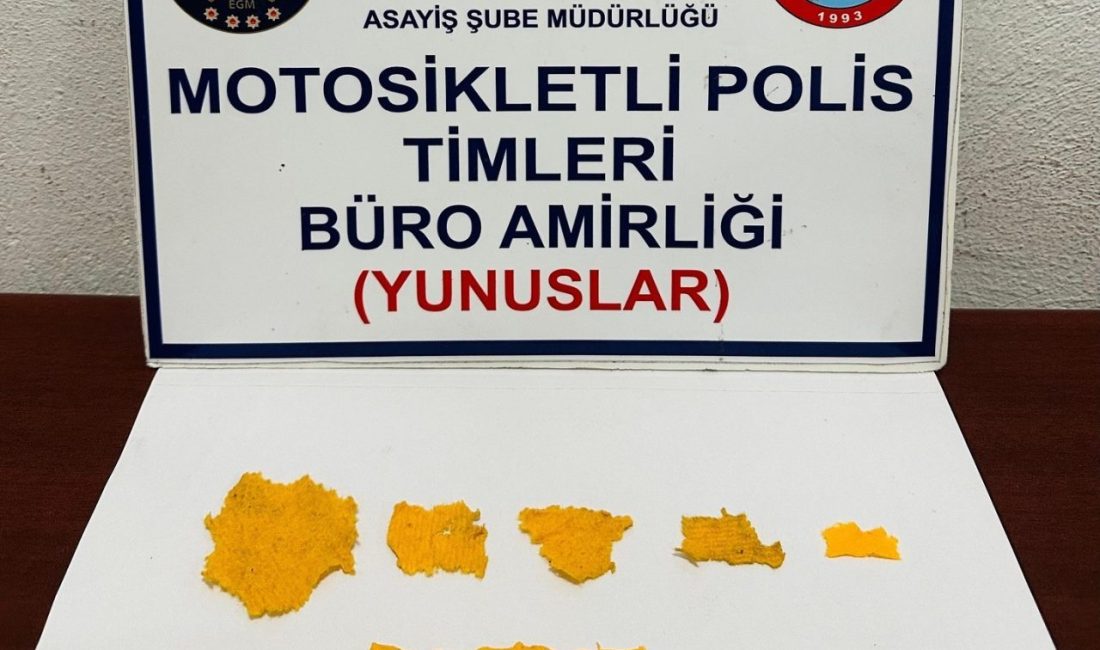 Kütahya’da uyuşturucu operasyonu: 2 şüpheli tutuklandı Kütahya’da üst aramalarından 363 içimlik bonzai madde ele geçirilen 2