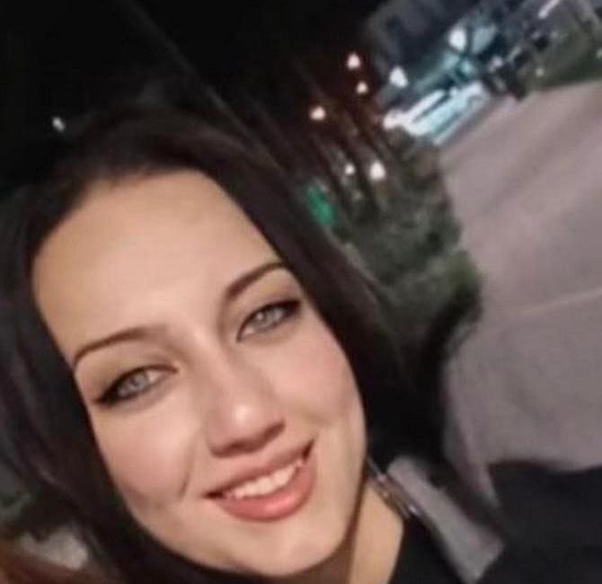 Manisa’da kan donduran cinayet: Kızını boğarak öldürdü Manisa’nın Akhisar ilçesinde tartıştığı kızını boğarak öldüren anne olayın ardından