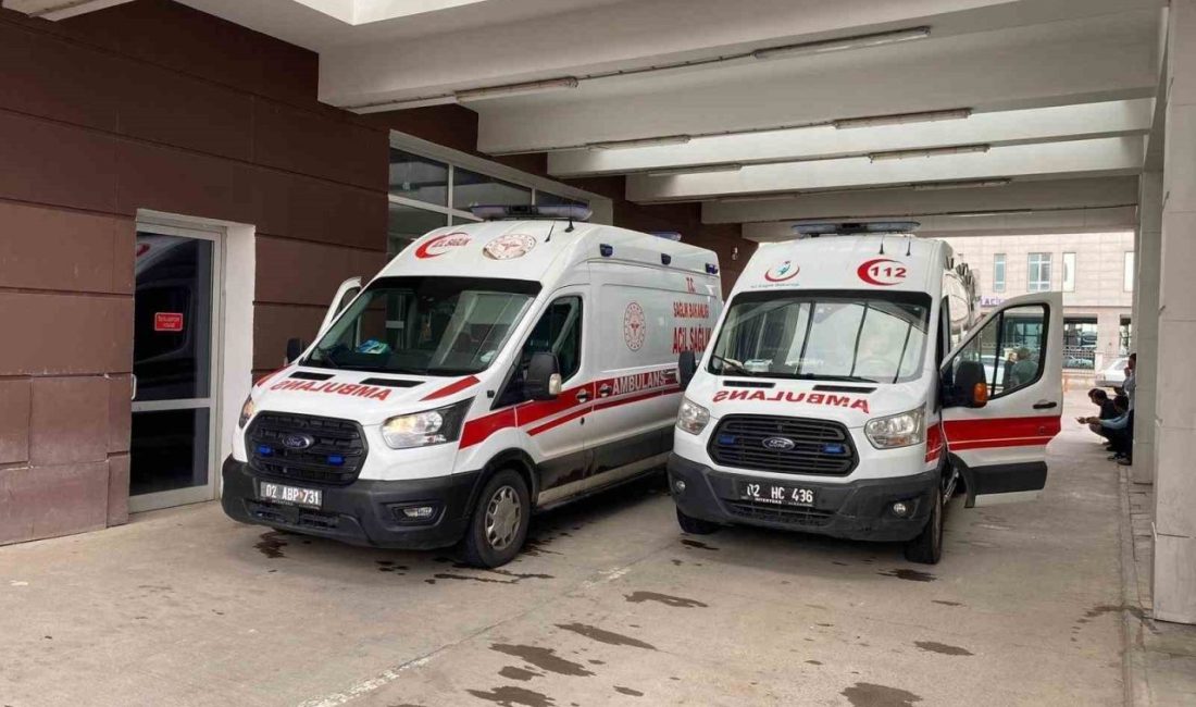 Adıyaman’da, sürücüsünün direksiyon hakimiyetini kaybettiği motosikletin devrilmesi sonucu 1 kişi