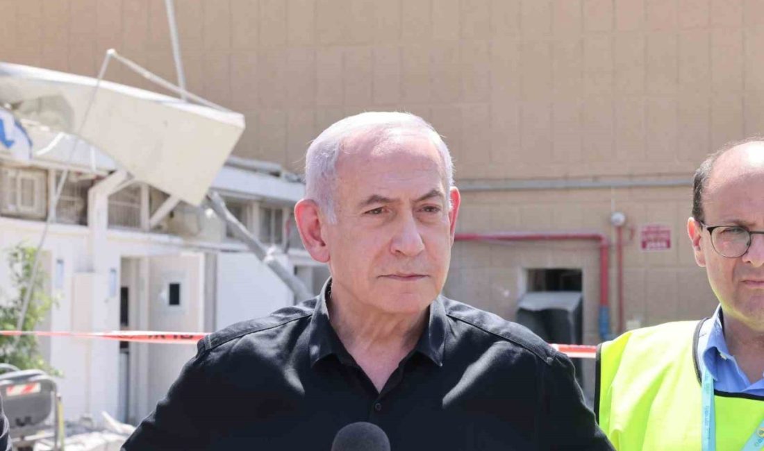 Netanyahu: “İran’ın 400 kilogram yüzde 60 zenginleştirilmiş uranyumunun nerede olduğuna dair ‘ilginç istihbarata’ sahibiz” İsrail Başbakanı Binyamin Netanyahu, İran’ın ABD saldırısı öncesi zenginleştirilmiş uranyumun