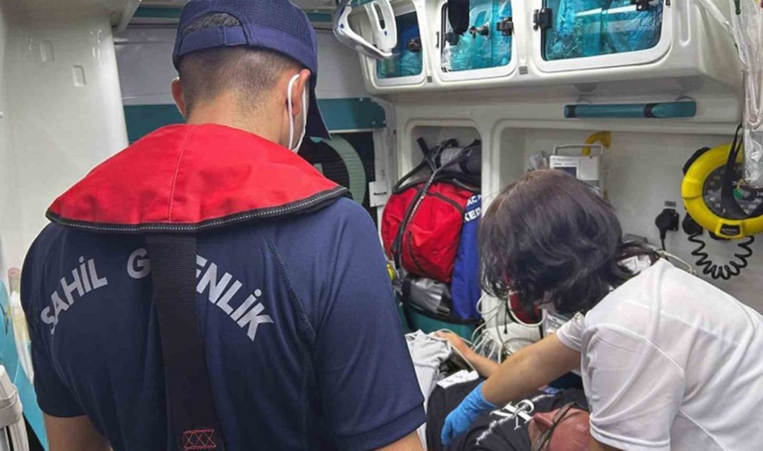 Muğla’nın Dalaman ilçesi açıklarında seyreden özel teknede rahatsızlanan vatandaş, Sahil