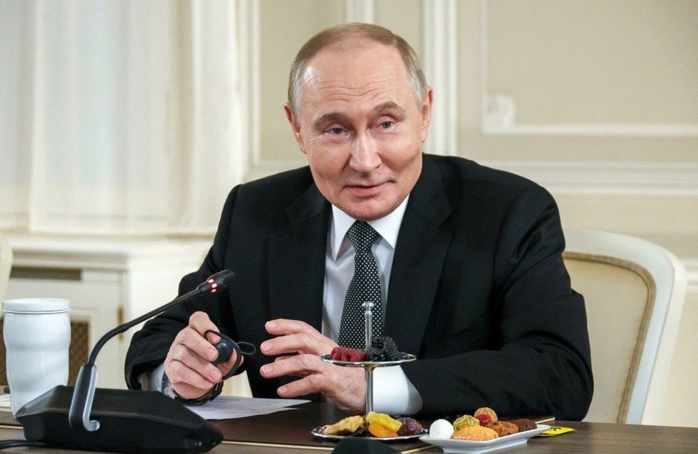 Putin: “(Hamaney’in öldürülmesi) Böyle bir olasılığı tartışmak bile istemiyorum” Rusya Devlet Başkanı Vladimir Putin, İsrail ve İran arasındaki gerilimi