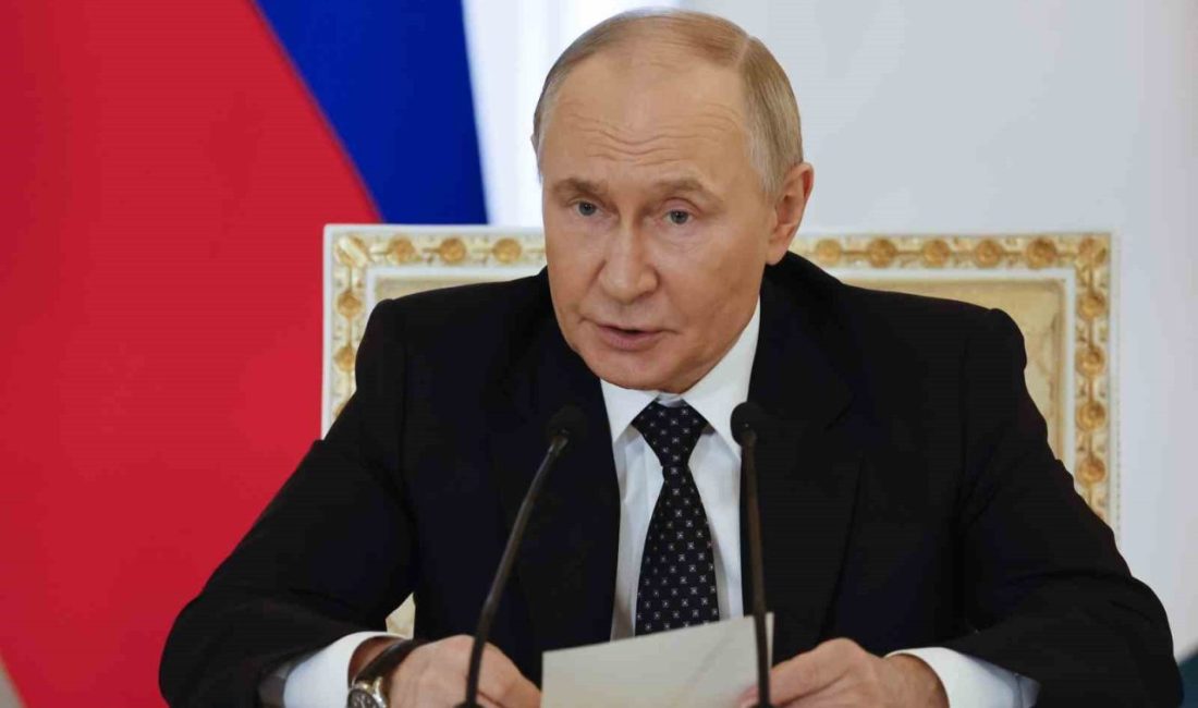 Putin: “Rusya, İsrail’e İran’ın nükleer silah arayışında olmadığını defalarca söyledi” Rusya Devlet Başkanı Vladimir Putin, Rusya’nın İsrail yönetimine İran’ın nükleer