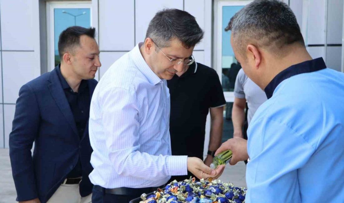 Sağlık Bakan Yardımcısı Hüseyin Kürşat Kırbıyık, Kurban Bayramı dolayısıyla geldiği