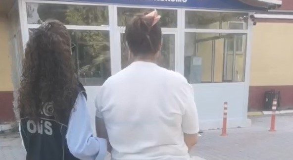Söke’de uyuşturucu operasyonu: 2 tutuklama Aydın’ın Söke ilçesinde narkotik ekipleri tarafından gerçekleştirilen operasyonda gözaltına alınan
