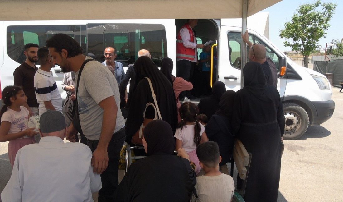 Türkiye’de uzun yıllardır yaşayan Suriyeli sığınmacıların ülkelerine gönüllü geri dönüşleri