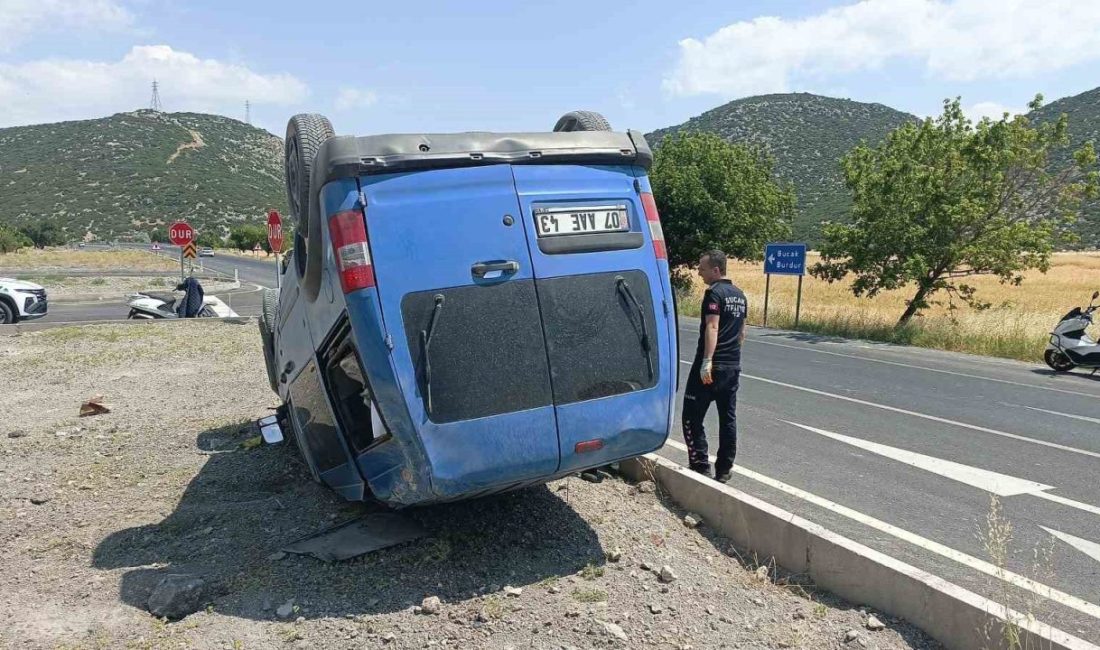 Takla atan araç içerisinde sıkışan sürücü itfaiye ekipleri tarafından çıkarıldı Burdur’da sürücüsünün direksiyon hakimiyetini kaybetmesi sonucu takla atan araçta sıkışan