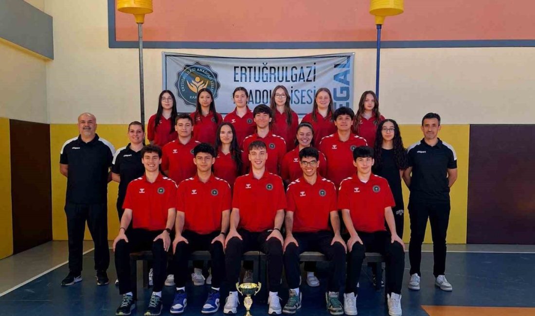 Kocaeli’nin Kartepe ilçesindeki Ertuğrul Gazi Anadolu Lisesi Korfbol Takımı, 3