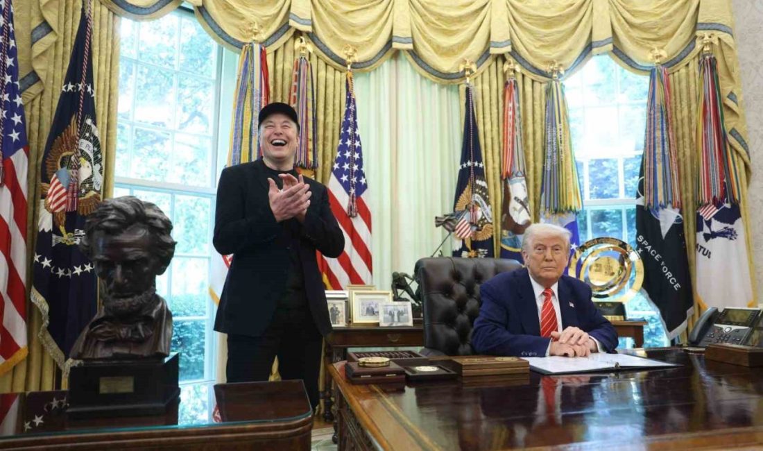 ABD Başkanı Donald Trump ile ABD’li iş insanı Elon Musk,
