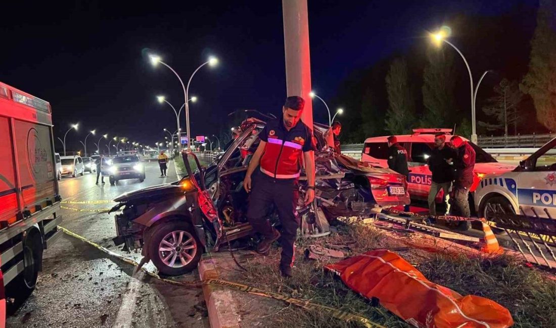 Van’da trafik kazası: 1 ölü Van’ın Edremit ilçesinde otomobilin aydınlatma direğinde çarpması sonucu meydana gelen
