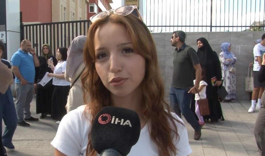Yükseköğretim Kurumları Sınavı’nın (YKS) ikinci oturumu olan Alan Yeterlilik Testi