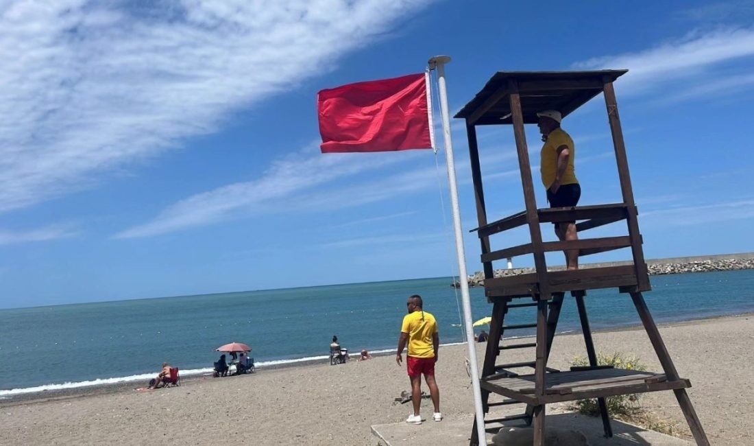 Zonguldak’ın tatil beldesinde denize girmek yasaklandı Zonguldak’ın Çaycuma ilçesine bağlı Filyos beldesinde Sahil Güvenlik Komutanlığı’nın uyarısı