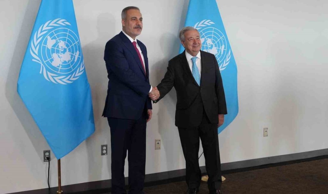 Bakan Fidan, BM Genel Merkezi’nde resmi akşam yemeğine katıldı Dışişleri Bakanı Hakan Fidan, Kıbrıs konulu gayrıresmi toplantı kapsamında New