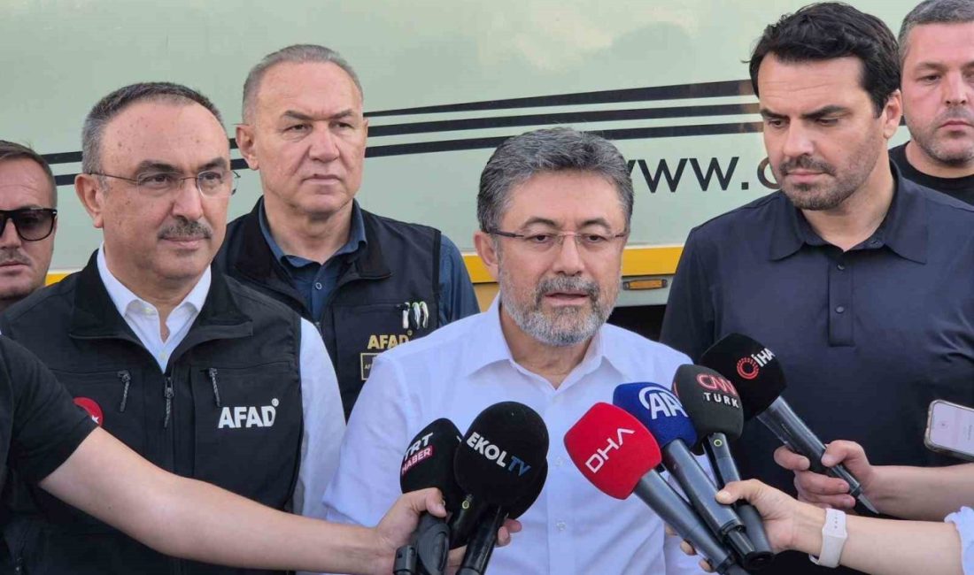 Tarım ve Orman Bakanı İbrahim Yumaklı, Şarköy’deki yangında 4 mahallede