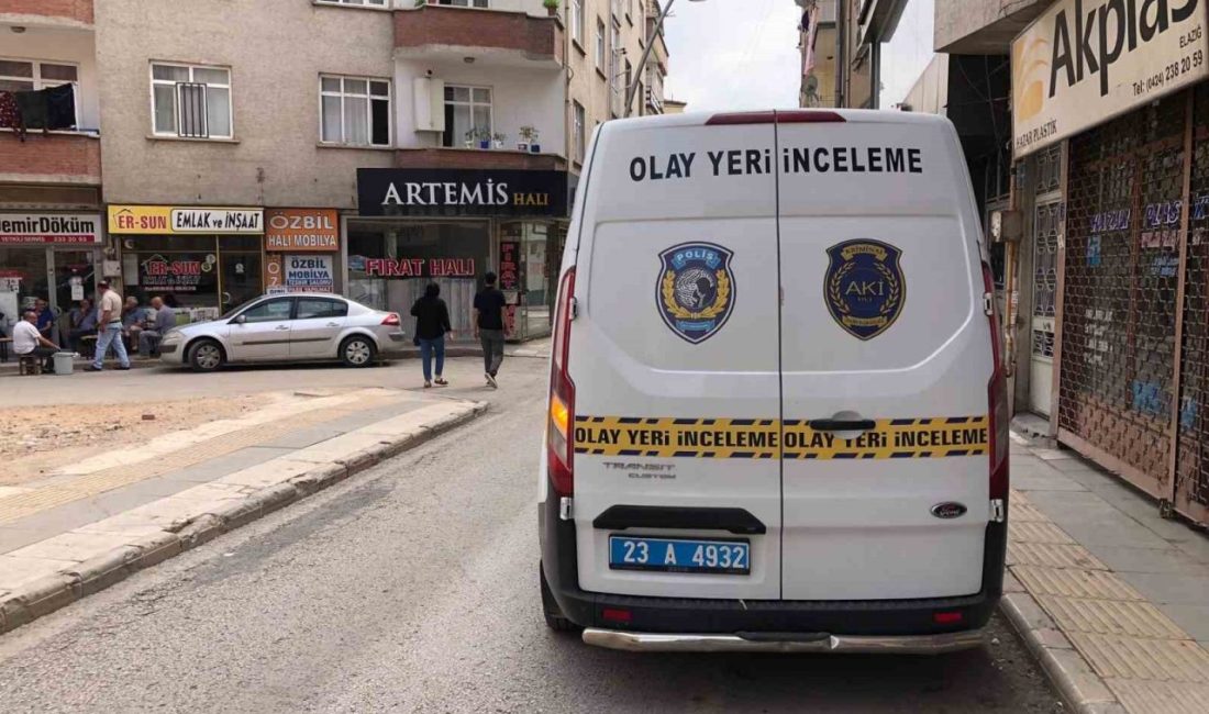 Elazığ’da dördüncü kattan düşen kadın hayatını kaybetti Elazığ’da dördüncü kattan düşen 84 yaşındaki kadın, hayatını kaybetti. Olay,