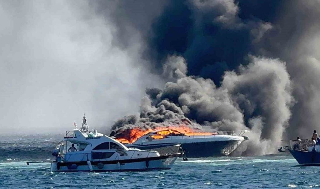 Erdek açıklarında lüks yat alev alev yandı Marmara Denizi Erdek açıklarında “İllusion” isimli yat çıkan yangında kullanılamaz