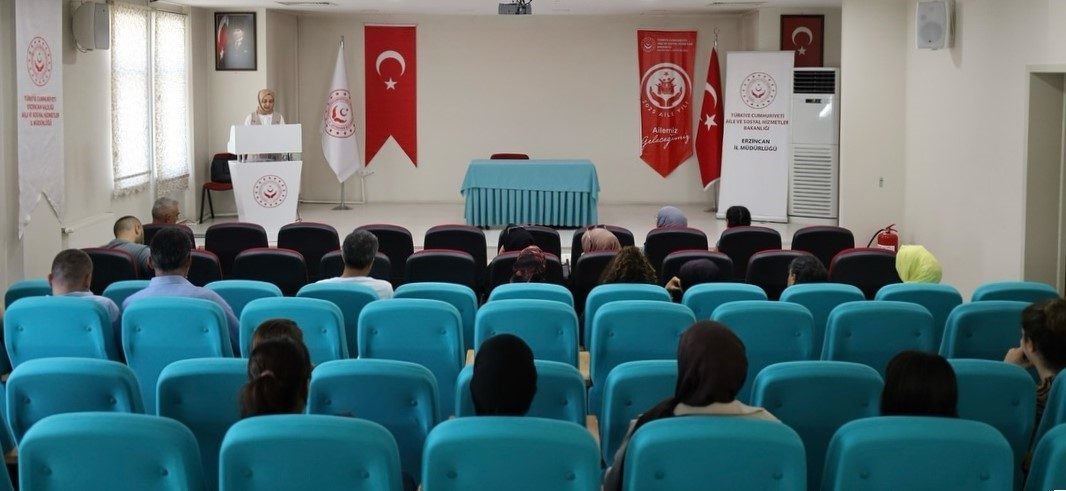 2025 Aile Yılı kapsamında vatandaşların aile hukuku konularında bilinçlenmesini sağlamak