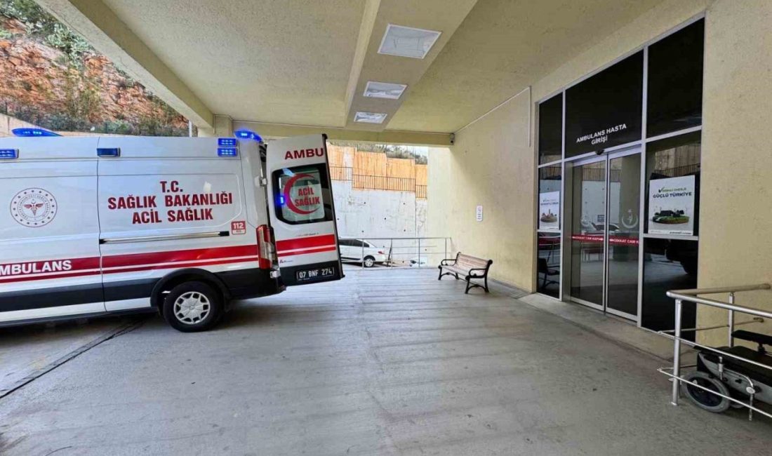 Gazipaşa’da inşattan düşen işçi ağır yaralandı Antalya’nın Gazipaşa ilçesinde çalıştığı inşaatın 5’nci katından düşen inşaat işçisi