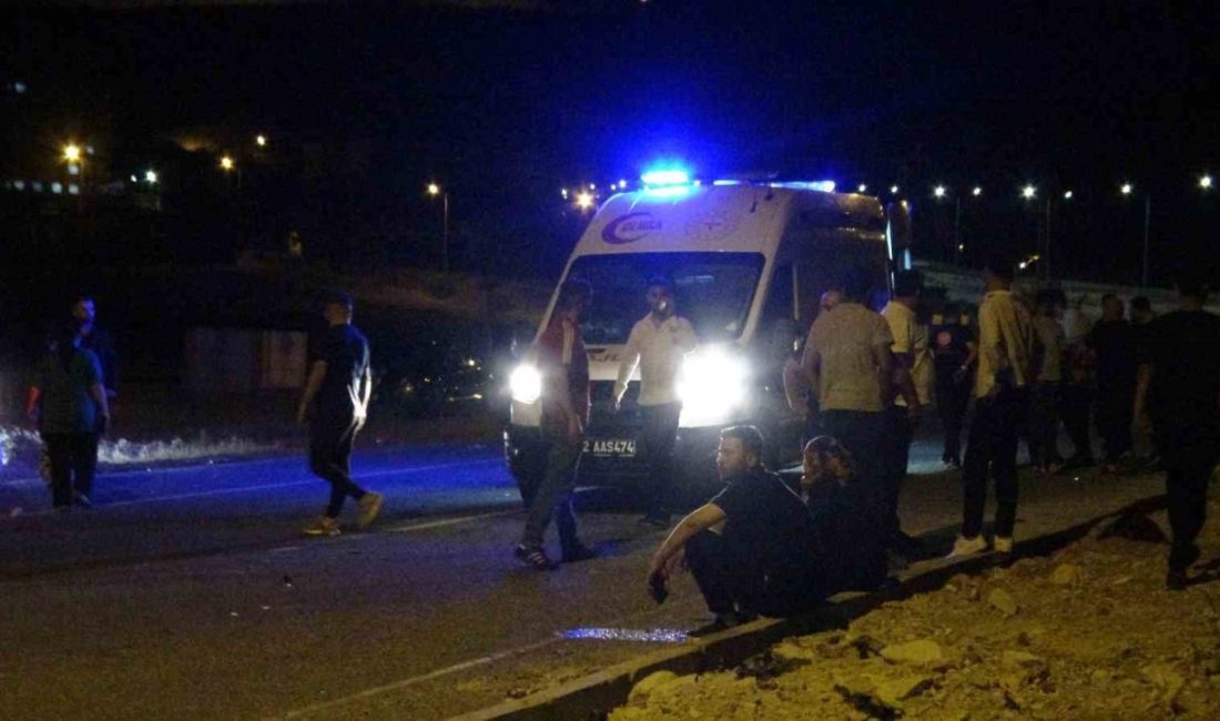 Gercüş’te feci kaza: Motosiklet sürücüsünün bacağı koptu Batman’ın Gercüş ilçesinde kontrolden çıkan motosiklet refüj direğine çarptı. Feci