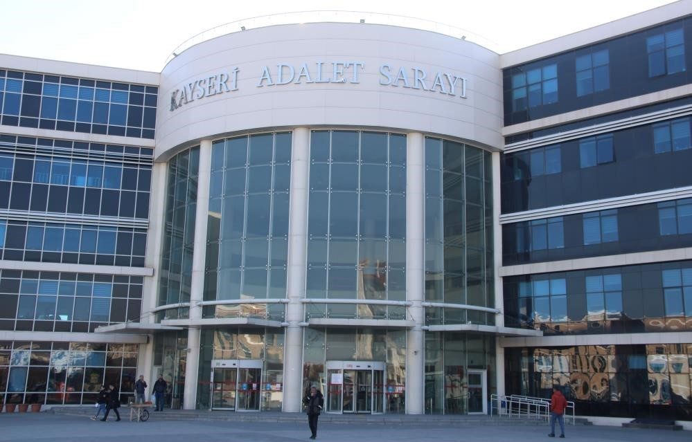 Gözlüğe küfür denetimini yaktırdı Kayseri 1. Ağır Ceza Mahkemesi’nde iki kişiyi yaralamaktan ayrı ayrı