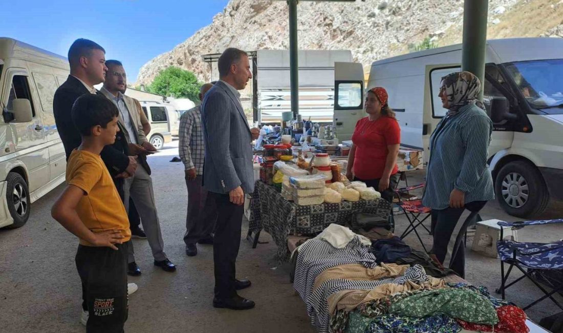 Saadet Partisi’nden Akkışla çıkarması Saadet Partisi (SP) Kayseri İl Başkanı Erdal Altun ve yönetim