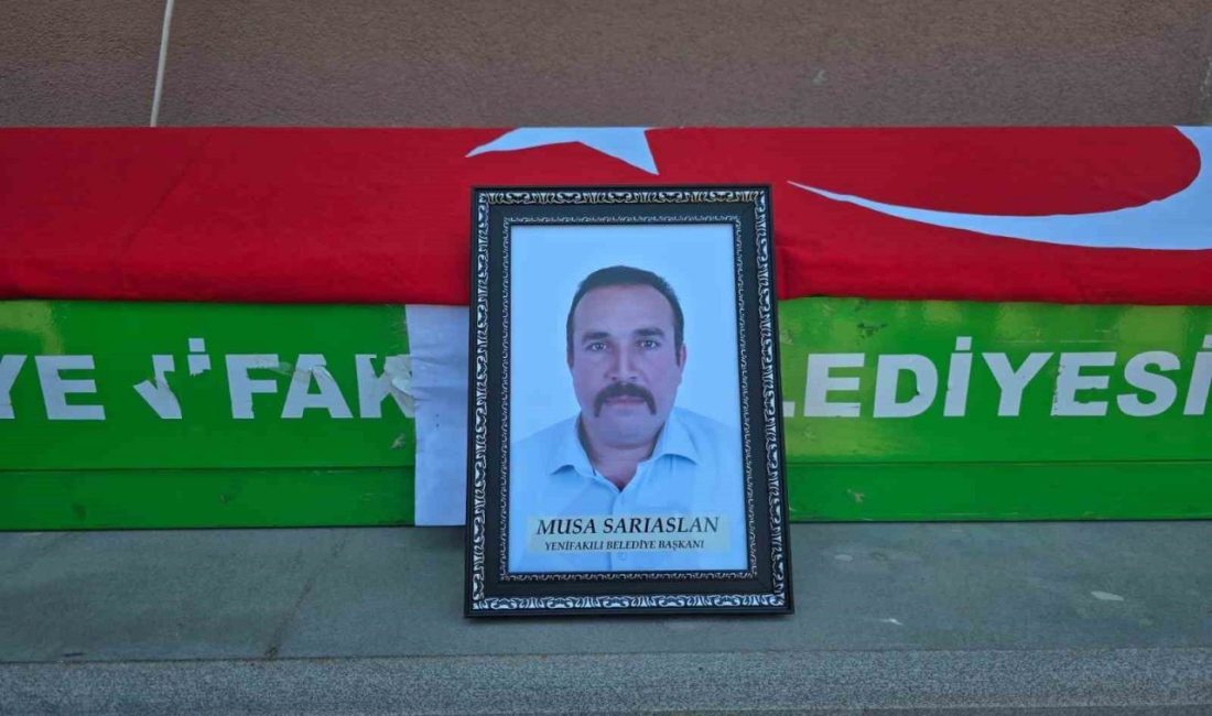 Önceki gün meydana gelen trafik kazasında hayatını kaybeden Yenifakılı Belediye