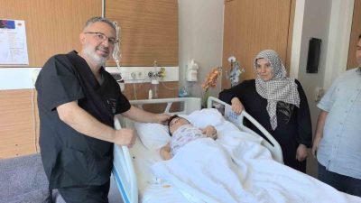 Bursa’nın İnegöl ilçesinde karın ağrısı şikayetiyle gittiği hastanede girdiği operasyonda