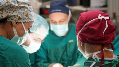 Bilecik Eğitim ve Araştırma Hastanesi Üroloji Polikliniği ekibi, 7’den fazla