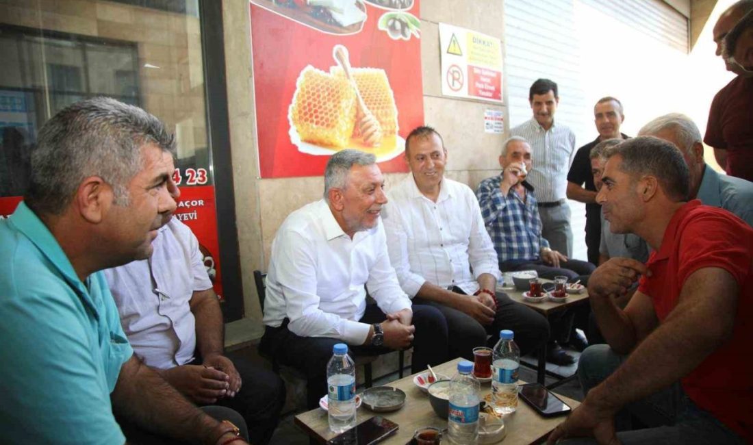 Sadece seçimden seçime çalışan bir siyasi kadro olmadıklarını dile getiren