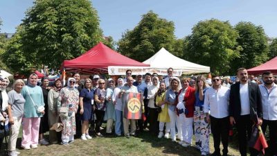 Eskişehir’de AK Parti İl Başkanlığı’nca partinin 24’üncü kuruluş yıl dönümü