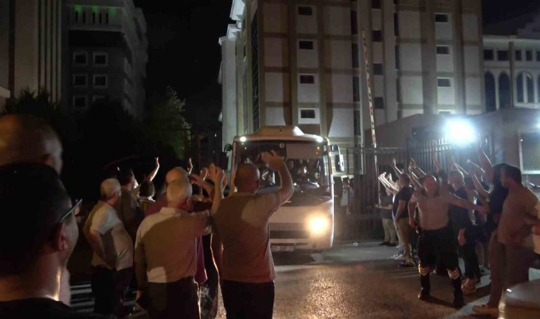 Antalya Büyükşehir Belediyesi’ne yönelik süren rüşvet ve yolsuzluk soruşturmasında adliyeye
