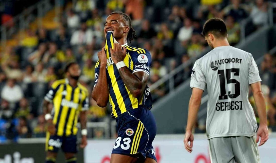 Archie Brown, Fenerbahçe’deki 2. golünü attı Fenerbahçe’nin İngiliz futbolcusu Archie Brown, Kocaelispor karşısında attığı golle bu