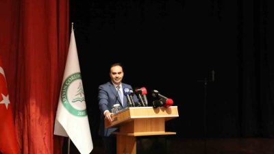 Sanayi ve Teknoloji Bakanı Mehmet Fatih Kacır, Artvin İmam Hatip