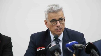 Sağlık Bakanı Kemal Memişoğlu, Uşak Valiliği ve İsmetpaşa Caddesi esnaf