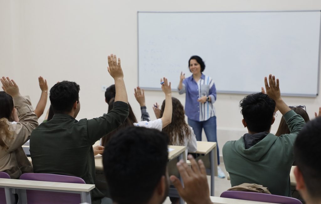 Bartın Üniversitesinde (BARÜ) YKS 2025 sonuçlarının açıklanmasıyla kontenjanların yaklaşık yüzde