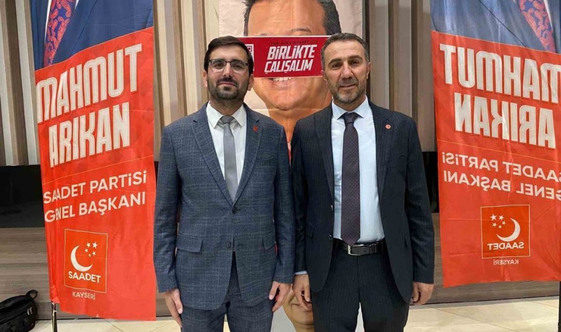 Saadet Partisi (SP) İl Başkanı Erdal Altun gerçekleştirdikleri İl Divan