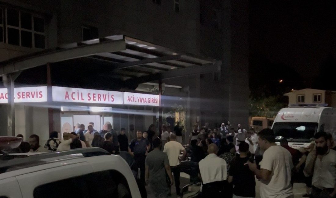 Bursa’da kocası tarafından bıçaklanan kadın hayatını kaybetti Bursa’nın Yıldırım ilçesinde bir kadın, eşi tarafından bıçaklanarak ağır yaralandı.