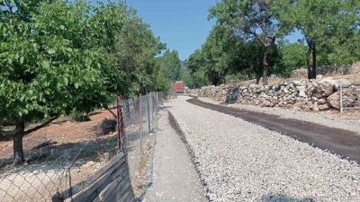 Kendi imkanlarıyla asfaltlama çalışmalarını sürdüren Çameli Belediyesi, altyapı çalışmalarını aralıksız