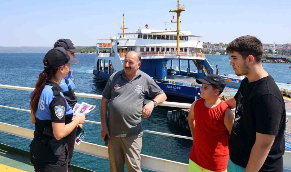 Çanakkale’de polis ekipleri vatandaşları bilgilendirdi Çanakkale’de polis ekipleri vatandaşlarla bir araya gelerek çeşitli konularda bilgilendirmelerde