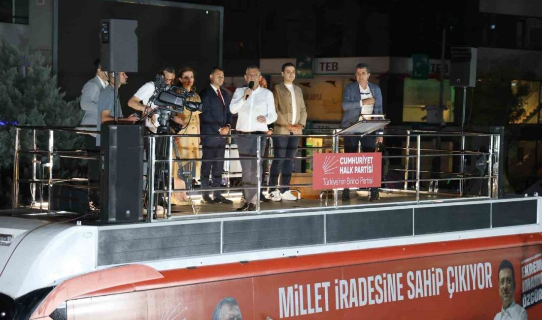Cumhuriyet Halk Partisi (CHP) Genel Başkanı Özgür Özel, Aksaray’da partisi
