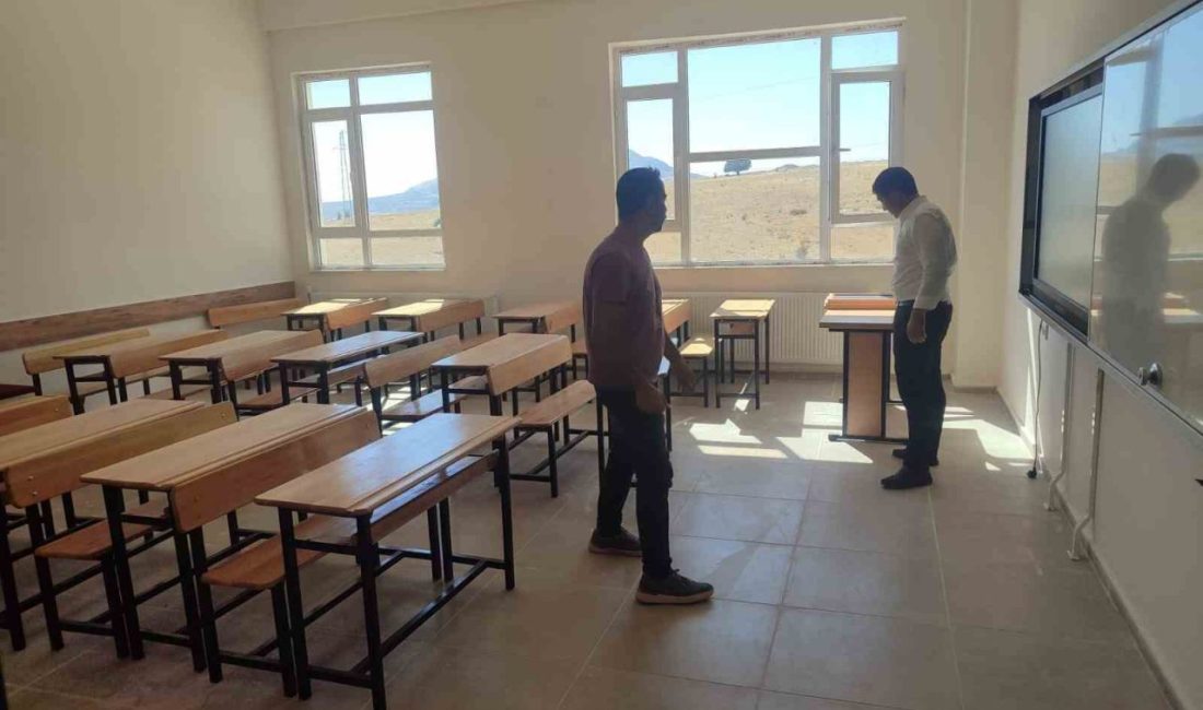 Hatay’ın Altınözü ilçesinde askeri aracın devrilmesi sonucu şehit olan piyade