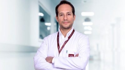 Ortopedi ve Travmatoloji Uzmanı Prof. Dr. İsmet Yalkın Çamurcu, çocuklardaki