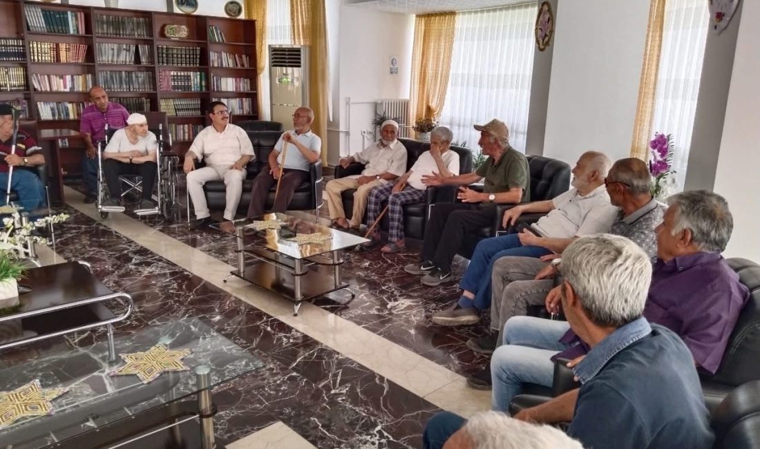 Elazığ Müftülüğünden Gazi Huzurevine Gönül Sohbetleri Elazığ Müftülüğü, Gazi Huzurevinde düzenli haftalık sohbet programlarına devam ediyor.